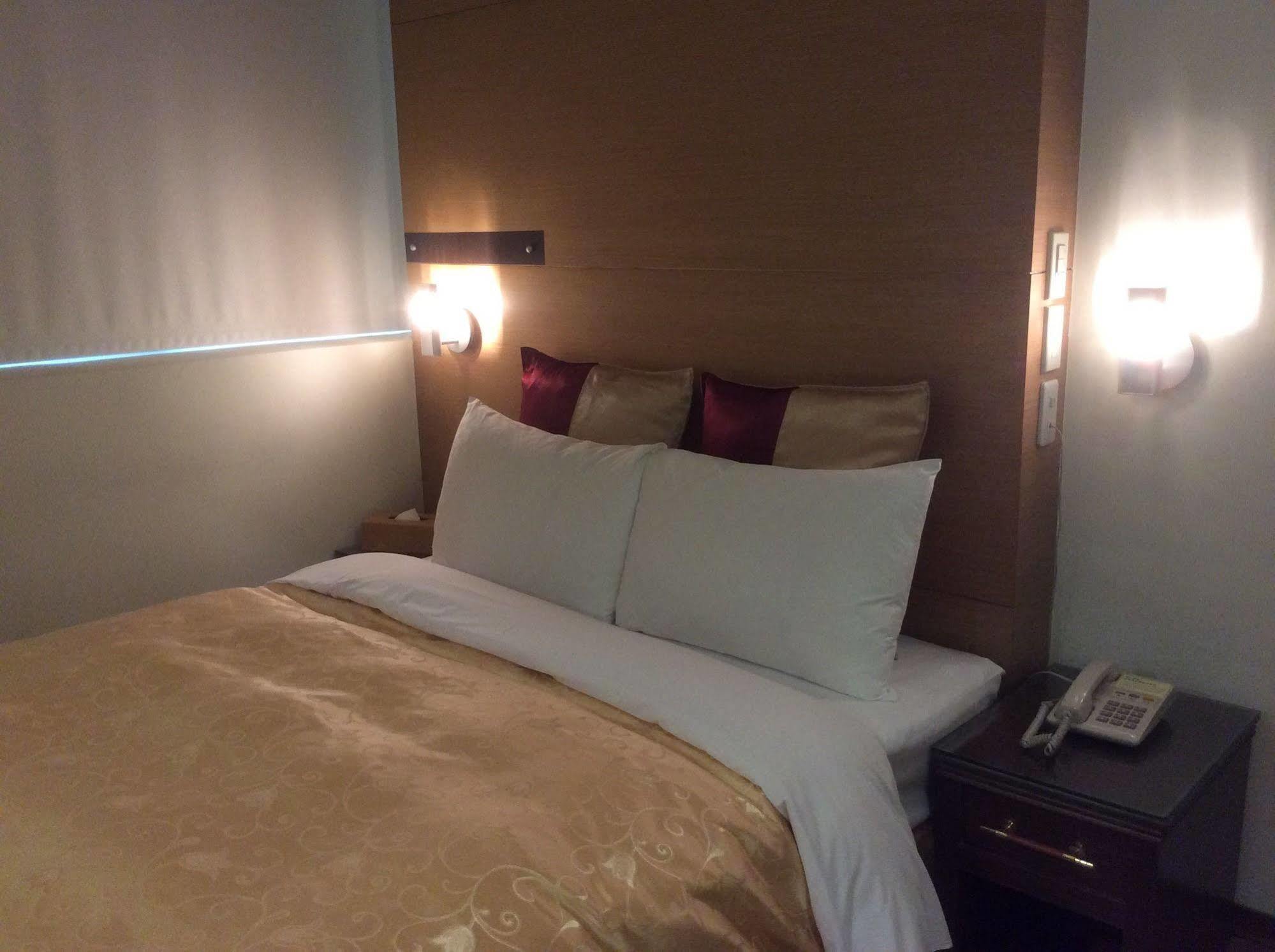 紫園旅社purple Garden Hotel Tajpej Zewnętrze zdjęcie